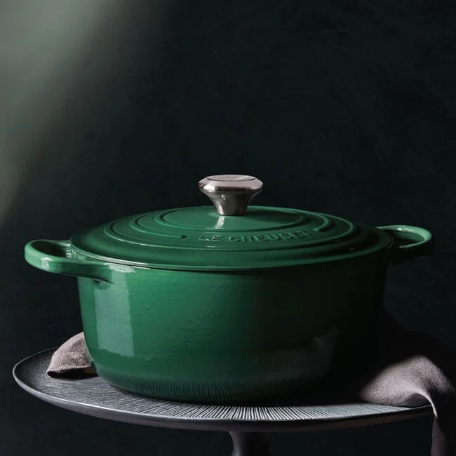 LE CREUSET Signature Round Dutch Oven